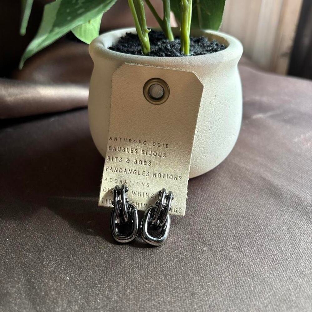 Anthropologie black chain earrings anthropologie